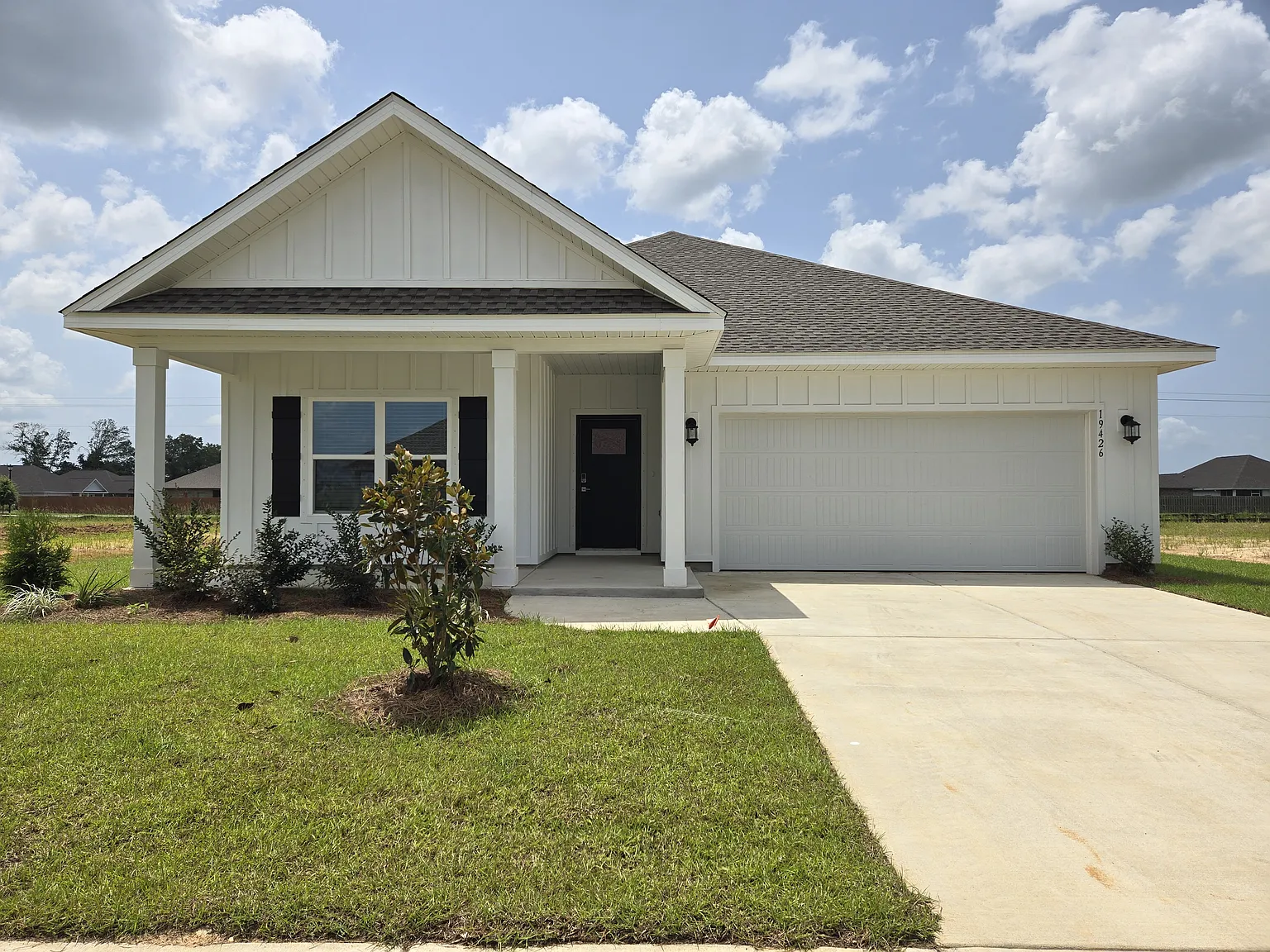 4 bed, 1891 sqft, $2,400 — Photo 1