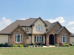 870 Howardsville Turnpike, Stuarts Draft, VA 24477