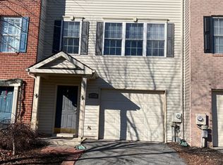 27 Effie Ln, Martinsburg, WV 25404