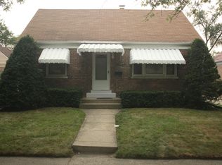 17954 School St, Lansing, IL 60438