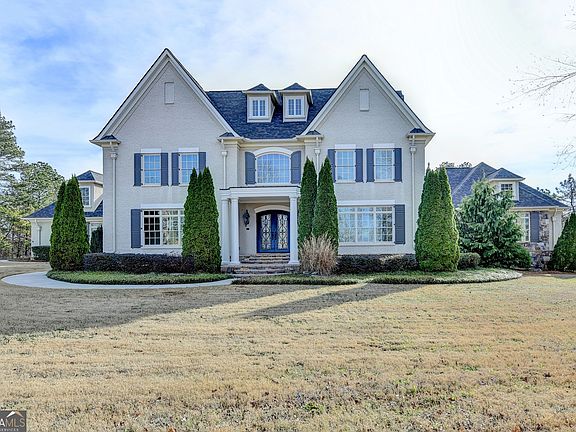 4th image of 4045 Ridge Rd
