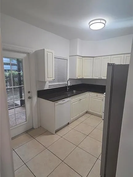 4172 Castilla Cir #103 — Photo 17