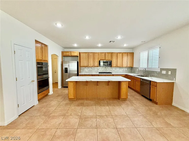 1405 European Dr — Photo 14