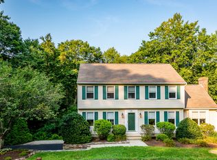 25 Brooks Ln, Ivoryton, CT 06442