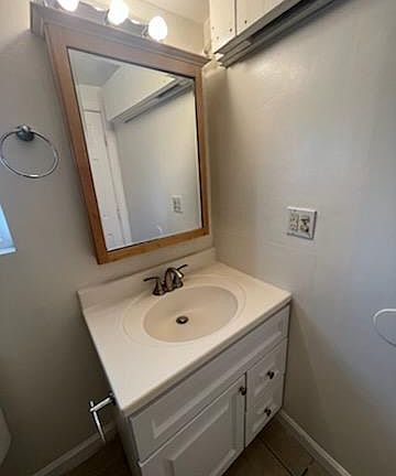 5th image of 10345 Jardine Ave #B