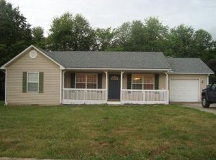203 Debbie Dr, Vine Grove, KY 40175