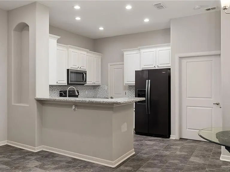 3801 Heron Way — Photo 7