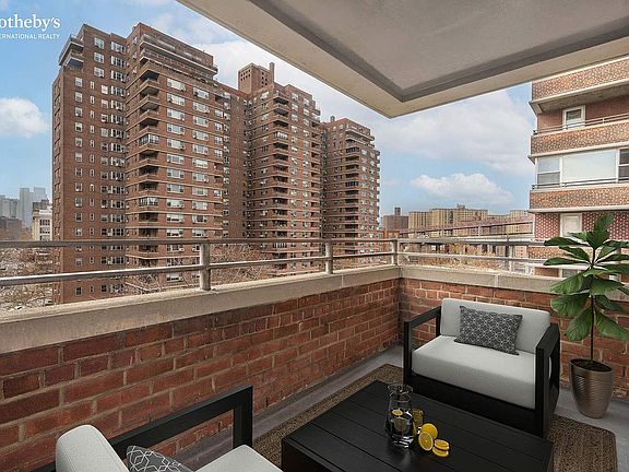 3rd image of 475 Franklin D Roosevelt Dr APT L804