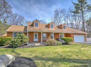 15 Hillandale Rd, Ashburnham, MA 01430