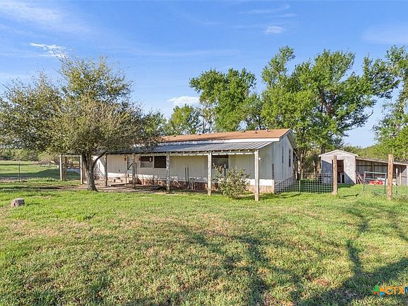 2nd image of 927 Alamo Rd