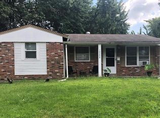 10208 Royal Dr, Saint Louis, MO 63136