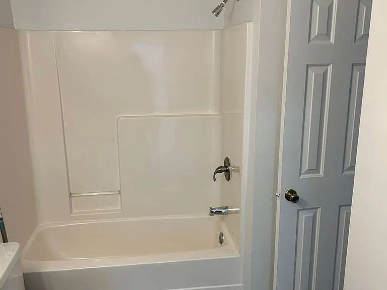 Arlington Apartments — Photo 143
