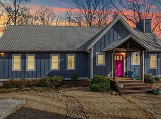 204 Serenity Dr, Pickens, SC 29671