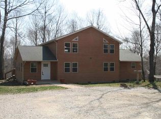 2359 S Maple Rd, Bloomfield, IN 47424
