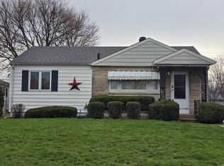 2405 Rockne Dr, South Bend, IN