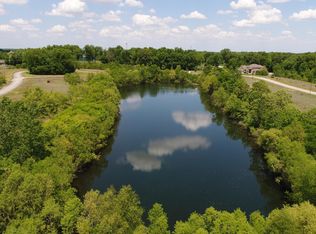 5 Caroline Ct, Edwardsburg, MI 49112