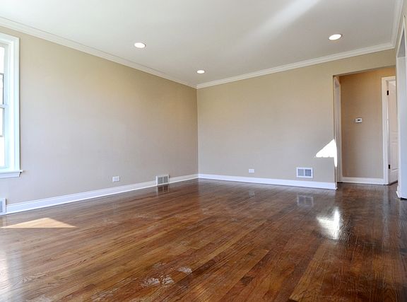 5th image of 3525 Louis St