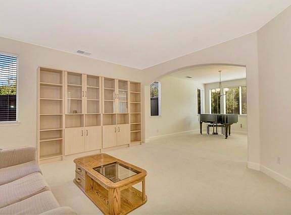 3rd image of 9631 Cedar Pond Pl