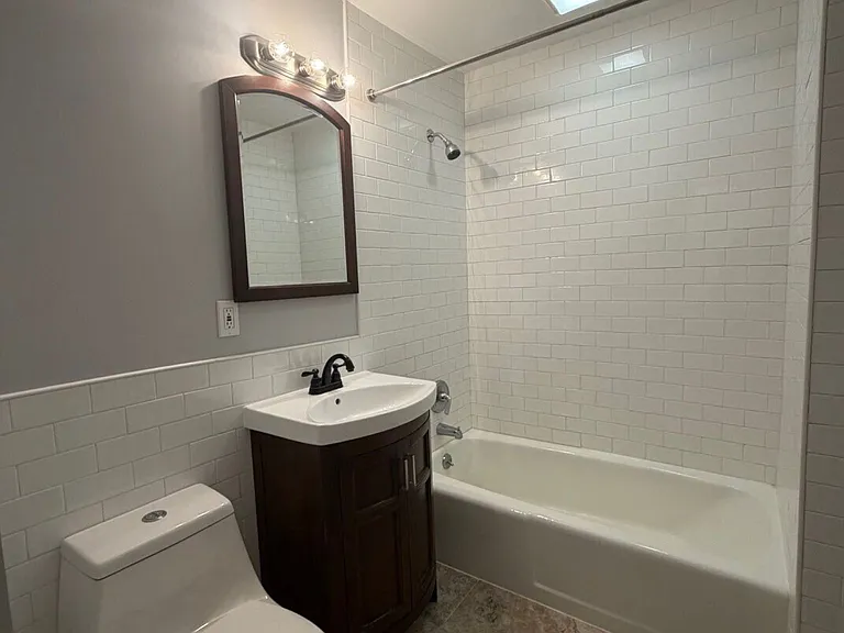276 Park Rd — Photo 6