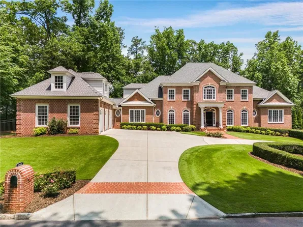 1655 Arrowhead Trl, Atlanta, GA 30345