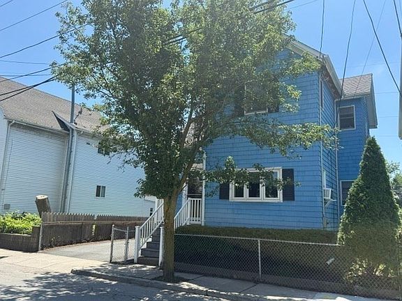 3rd image of 59 Paris St