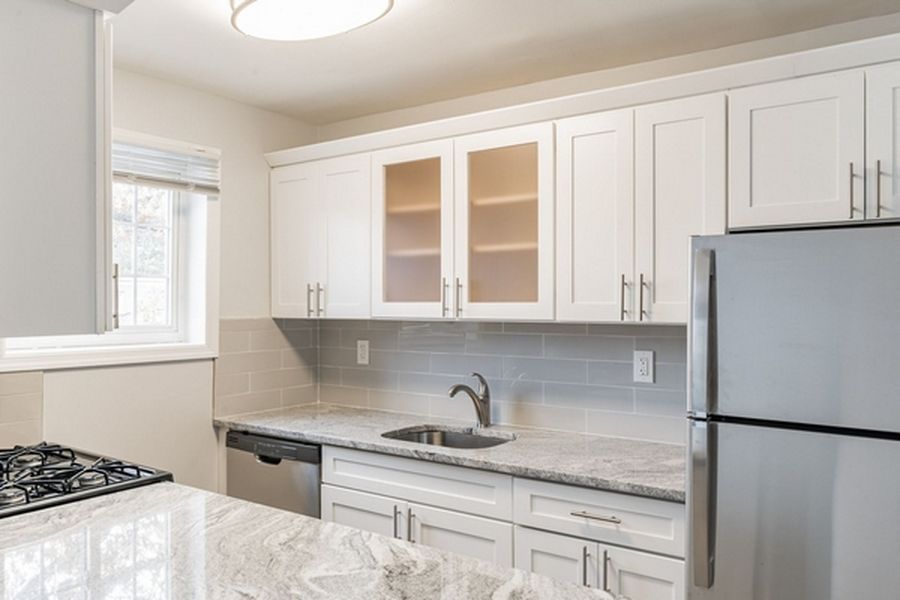 Eagle Rock Apartments Of Carle Place Apartment Rentals Carle Place Ny Zillow