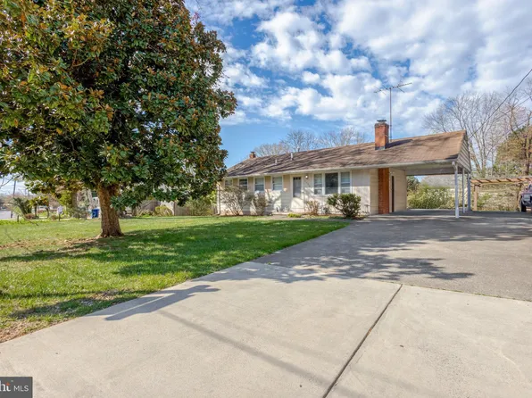 5008 Backlick Rd, Annandale, VA 22003