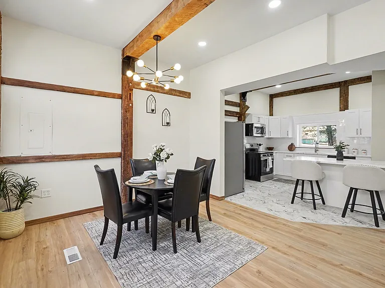 151 Fawn Dr — Photo 1