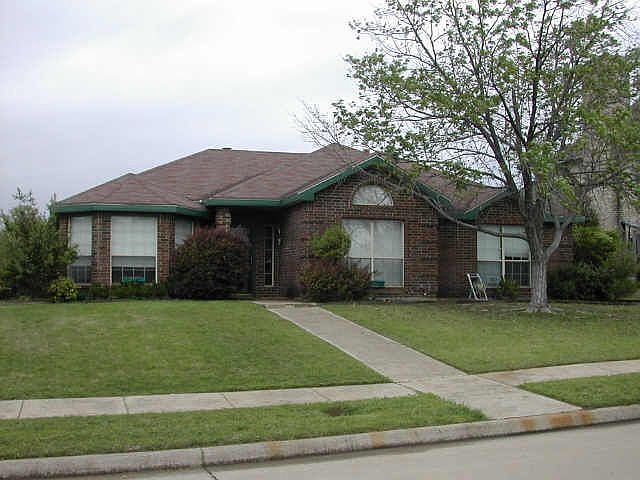 1st image of 2320 Lesley Ln