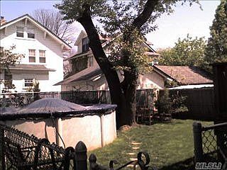 5th image of 3835 211th St