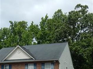 305 Woodson Dr, Clayton, NC 27527