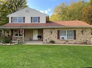 755 N Darby Rd, Hermitage, PA 16148