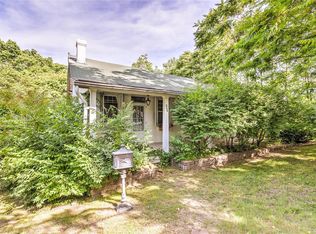 359 Saint Jean St, Florissant, MO 63031