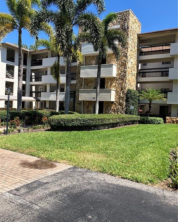 1st image of 200 Wyndemere WAY #B402