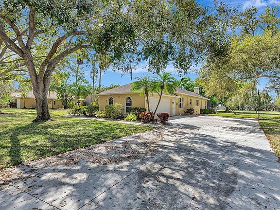3rd image of 7212 N SERENOA DRIVE