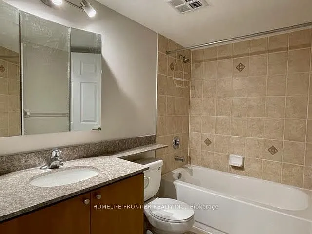5500 Yonge St #2406 — Photo 9