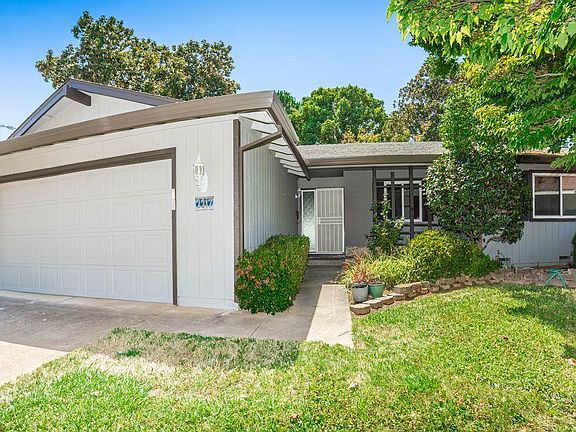 2nd image of 2217 El Cejo Cir