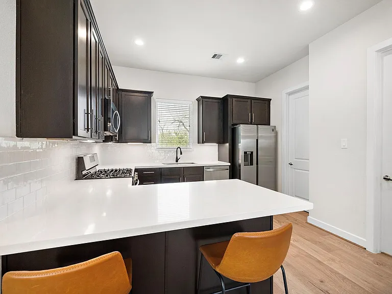 4508 Trevor Park Ln — Photo 16