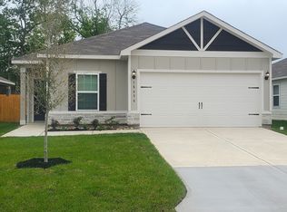 15474 Maple Terrace Dr, Conroe, TX 77303