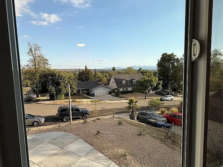 755 Huston Dr — Photo 16