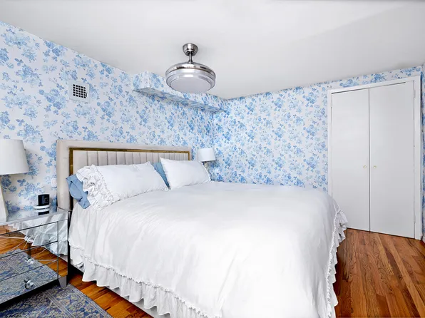 211 Thompson Street image 5 of 6