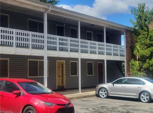 2890 Carriage Dr APT L, Winston Salem, NC 27106