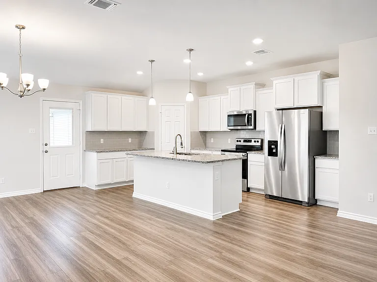 1706 Friesian Loop — Photo 10