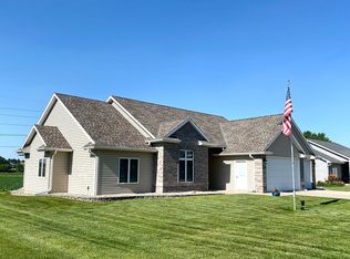 3618 53rd St, Columbus, NE 68601