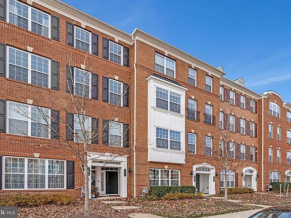 4th image of 23477 Belvoir Woods Ter