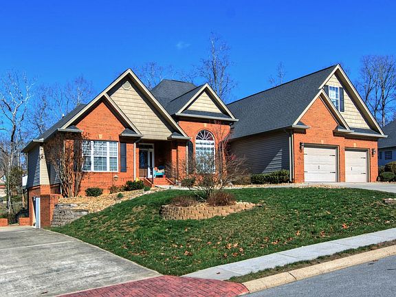 1567 Leighton Dr SoddyDaisy TN-large-003