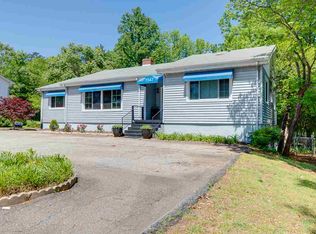 1547 Wade Hampton Blvd, Greenville, SC 29609