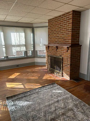 85 N Center St #1 Photo 1