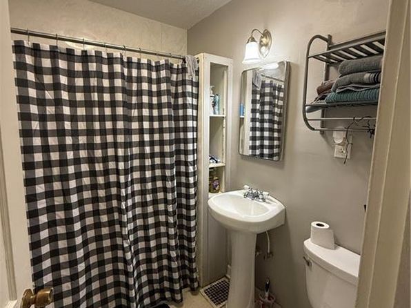 110 W Mechanic Ave, Independence, MO 64050