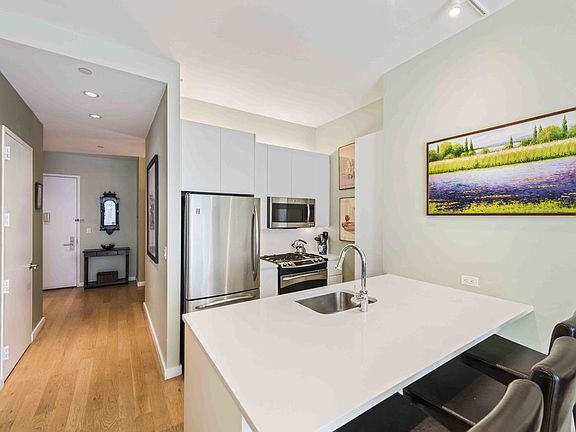 4th image of 189 Schermerhorn St APT 2A